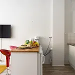 Small And Cosy In Heart Of 아파트 *